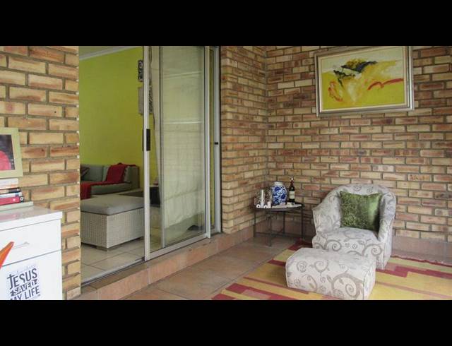 3 BEDROOM TOWNHOUSE FOR SALE IN WILLOWBROOK